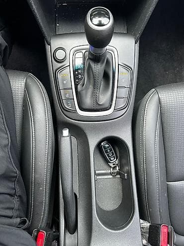 m 111: Hyundai Kona: 2020 г., 1.6 л, Автомат, Дизель, Кроссовер — 7