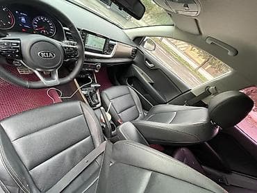 эксклюзивные коврики: Kia Stonic: 2018 г., 1.6 л, Автомат, Дизель — 5