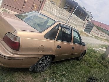 v klass: Daewoo Nexia: 2001 г., Седан — 9