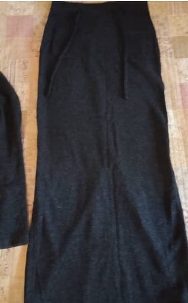 прокат мужских костюмов [возьми на прокат] бишкек фото: Продаю б/у костюм : юбка в пол, с кофтой, состояние хорошее, размер — 2
