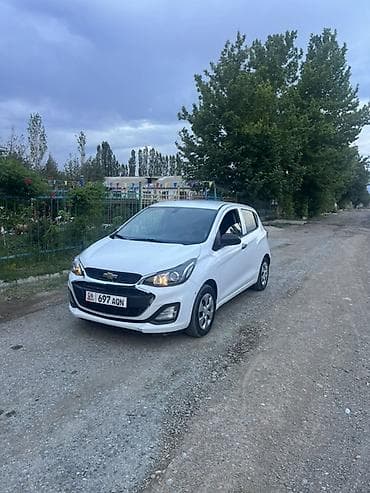 Транспорт: Chevrolet Spark: 2019 г., 1 л, Вариатор, Бензин, Хэтчбэк — 2