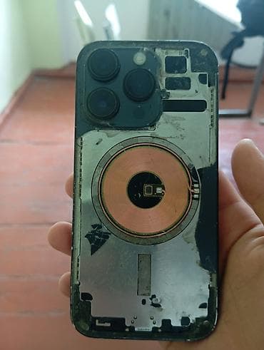 куплю айфон 13 про: IPhone 14 Pro, Черный, Чехол — 3