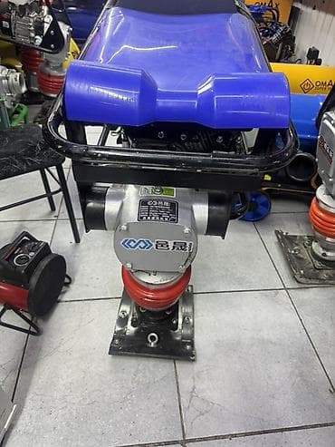 помпа бетона: Вибротрамбовка (трамбовочная машина) для уплотнения грунта и сыпучих — 1