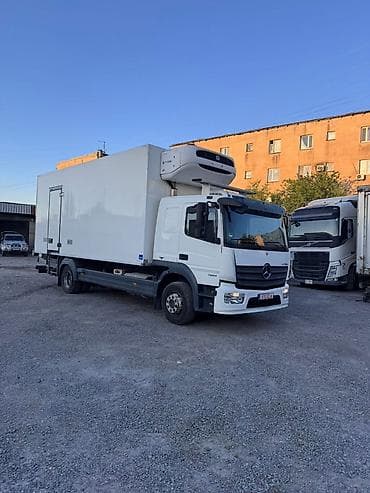 банан водный: Грузовик, Mercedes-Benz, Стандарт, Б/у — 3
