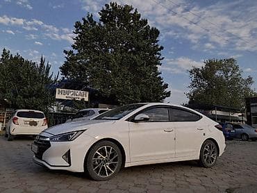 купить машину jaguar: Hyundai Avante: 2019 г., 1.6 л, Автомат, Бензин, Седан — 3