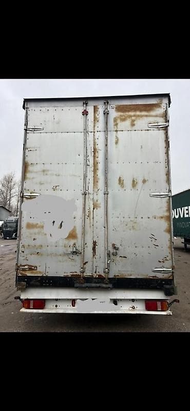 крышки рейлингов: Тягач, Volvo, 2011 г., Тентованный — 3