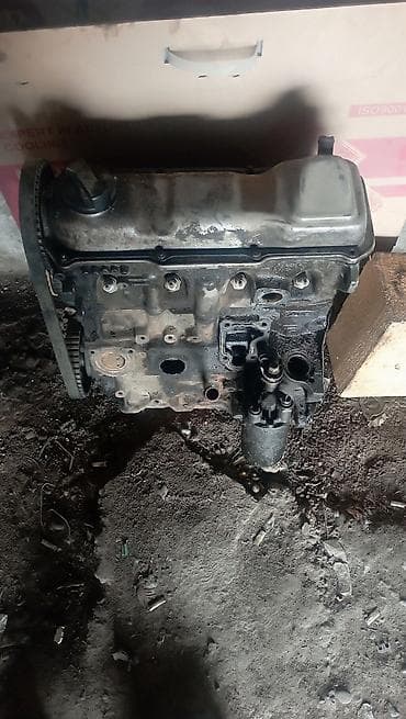 Детали двигателя и моторы в сборе: Двигатель внутреннего сгорания в сборе (рядный 4-цилиндровый, 1.8 — 1