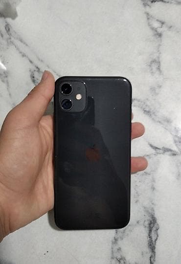 экран разбит: IPhone 11, Б/у, 128 ГБ, Черный, Чехол, Кабель, 100 % — 1