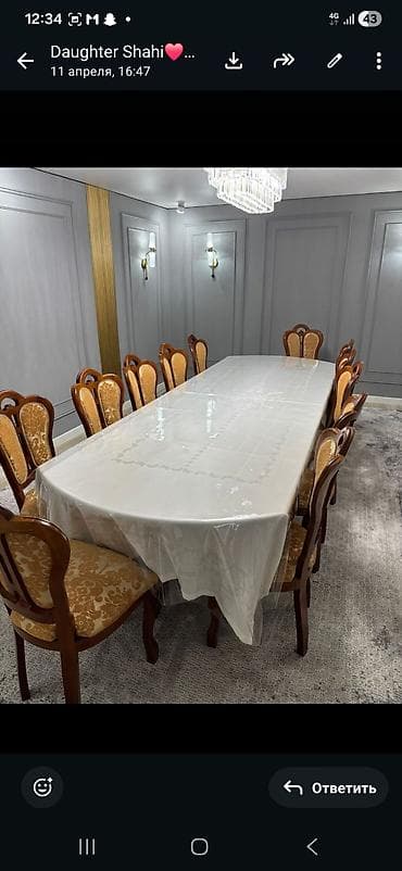 угловой диван со столом ош: Стол и стул для зала, Б/у, Самовывоз, цвет - Коричневый — 1