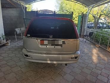 Транспорт: Honda Stream: 2002 г., 2 л, Автомат, Бензин, Минивэн — 2