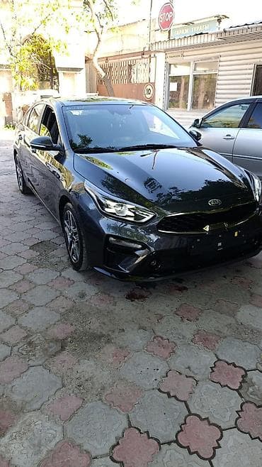 Унаа сатуу: Kia Cerato: 2019 г., 1.6 л, Автомат, Бензин, Седан — 2