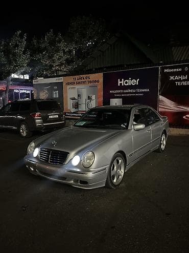 q7 audi: Mercedes-Benz E-Class: 2001 г., 3.2 л, Автомат, Бензин, Седан — 1