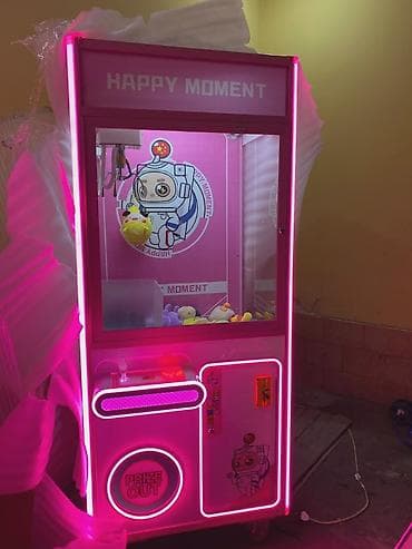 купить пэт тару: Игровой автомат-«кран» (claw machine) Happy Moment с неоновой — 1