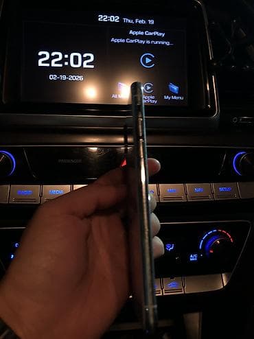 ufc ps4: Продается iPhone X корпус 500сом 
В хорошем состоянии — 1