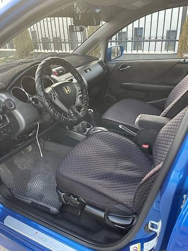 mini kuper: Honda Jazz: 2007 г., 1.4 л, Автомат, Хэтчбэк — 3
