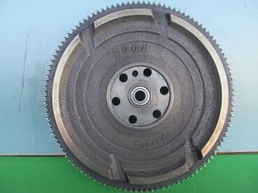 швейная машина для шитья кожи: Mazda 626 2.2D Маховик, Мазда 626 2.2D Маховое колесо, Махавик — 1