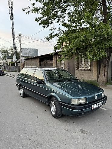 авто пассат: Volkswagen Passat Variant: 1989 г., 1.8 л, Механика, Бензин, Универсал — 2