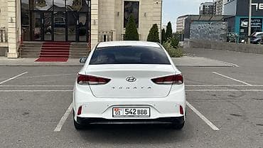 Hyundai Sonata: 2020 г., 2 л, Автомат, Газ, Седан — 4