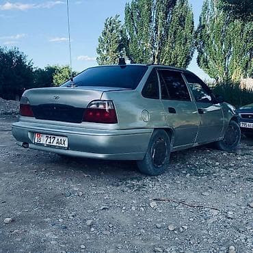 Daewoo Nexia: 2005 г., 1.5 л, Механика, Седан