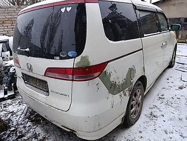 Продажа авто: Honda Elysion: 2004 г., 2.4 л, Автомат, Бензин, Минивэн — 8