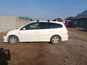 дверь степ вагон: Honda Stream: 2001 г., 2 л, Автомат, Газ, Универсал — 1