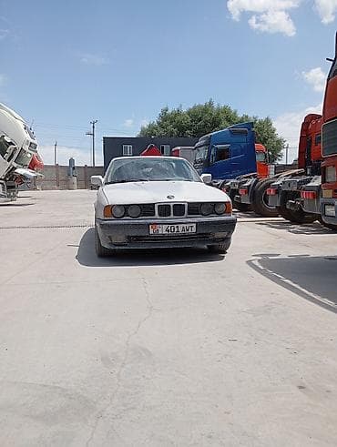 порш авто: BMW 5 series: 1992 г., 2.5 л, Механика, Седан — 1