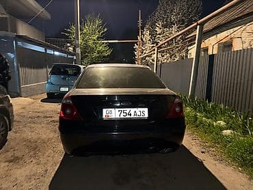 Ford Mondeo: 2003 г., Автомат, Седан — 4