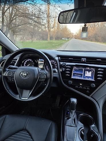 клим: Toyota Camry: 2019 г., 2.5 л, Автомат, Бензин, Седан — 8
