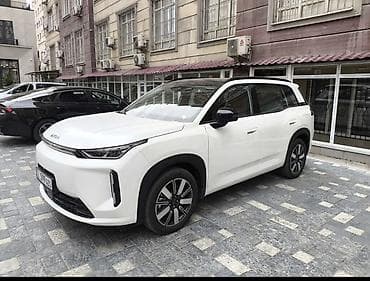 sprinter 2 2 cdi: BYD E2: 2021 г., Автомат, Электромобиль, Кроссовер — 1