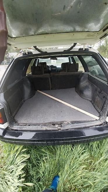 Volkswagen Passat Variant: 1989 г., 1.8 л, Ручные, Бензин, Универсал — 6