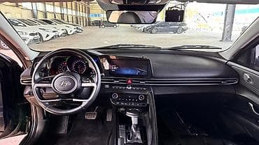 аванье: Hyundai Avante: 2021 г., Седан — 7