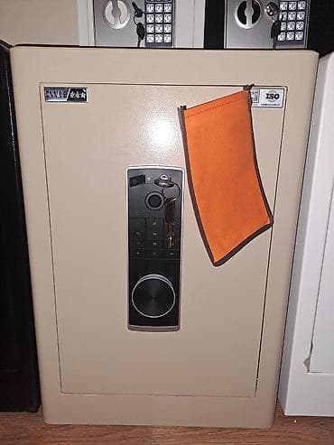 Сейф для денег и документов, Новый, Комбинированные, Комбинированные