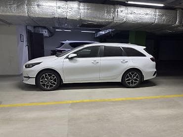 Kia Ceed: 2024 г., Автомат, Бензин, Универсал — 2
