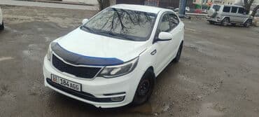 Kia Rio: 2017 г., 1.4 л, Механика, Бензиновая, Седан