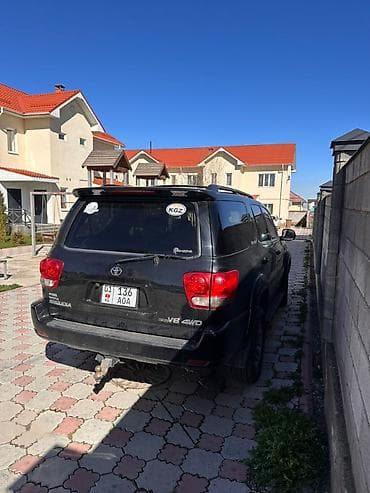 диски на авто: Аренда внедорожника Toyota Sequoia V8 4WD - Полноразмерный — 3
