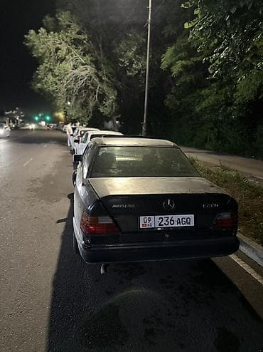 124 е220: Mercedes-Benz W124: 1991 г., 2.2 л, Механика, Бензин, Седан — 5