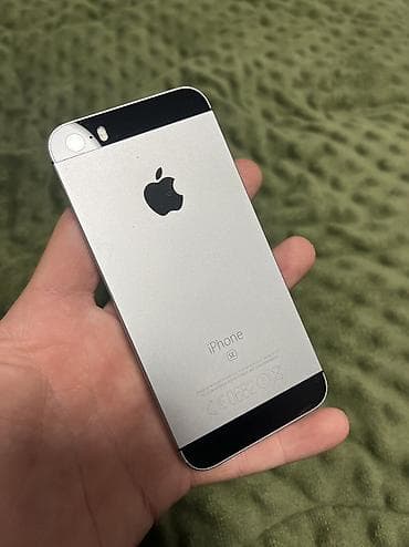 iphone d: IPhone SE, Б/у, 32 ГБ, 88 % — 1