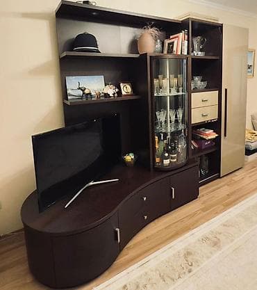 white board: Стенка-шкаф, Тип стенки-шкафа: Модульная, Для зала, Особенности: С отделением под телевизор — 1