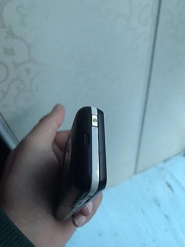 be quite: Sony Ericsson W660i Walkman, < 2 ГБ, цвет - Черный — 6