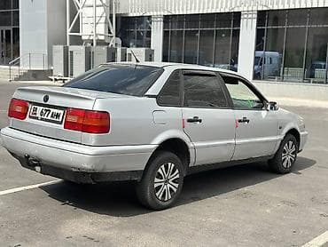 Транспорт: Volkswagen Passat: 1994 г., 1.8 л, Механика, Бензин, Седан — 3
