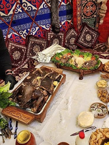 куры бишкек: Ташкордо "Жаа Бөйрөк" Көчмөн элдин кайталангыз даамы — 2