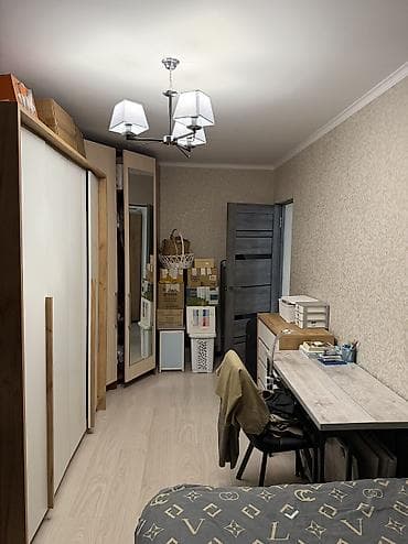 🏡 Продаётся 2-комнатная квартира в 8 микрорайоне! 📍 Локация: 8 — 4