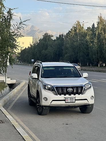 салон на жигули: Toyota Land Cruiser Prado: 2011 г., 4 л, Автомат, Бензин — 1