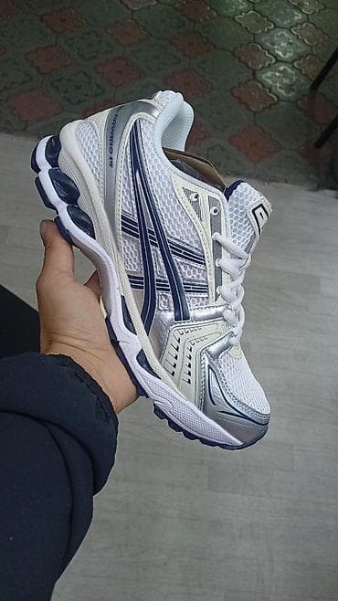 ИДЕАЛЬНЫЙ ASICSмоделей) Основные характеристики: - Категория
