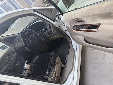 Honda Odyssey: 2000 г., 2.3 л, Автомат, Бензин, Минивэн — 5