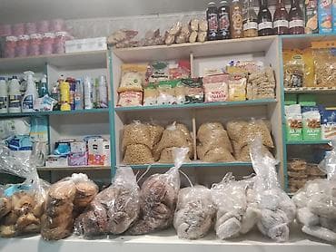 Продуктовый киоск/мини‑маркет у дома Ассортимент: - Бакалея: макароны