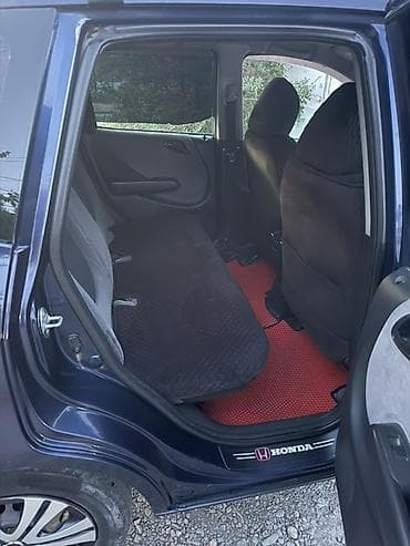 Honda Fit: 2002 г., 1.3 л, Вариатор, Бензин, Хетчбек — 5