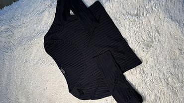 Классические черные брюки палаццо прямого кроя.РАЗМЕР S-M тянется цена — 5