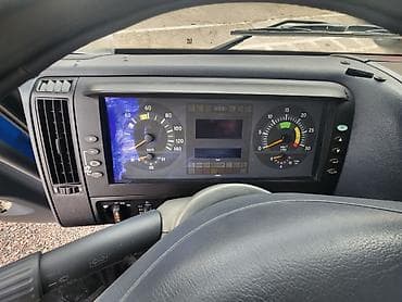 tesla model 3: Манипулятор, Mercedes-Benz, 2004 г., 5 т — 7