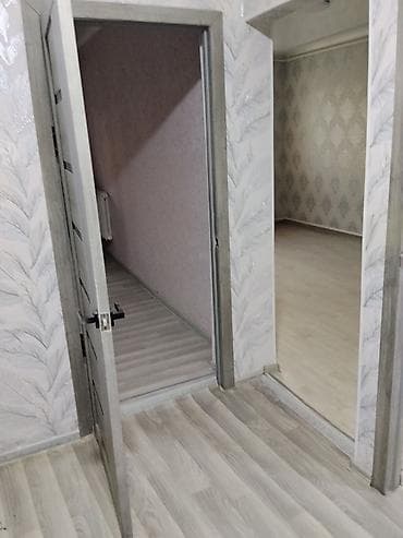 Квартиры: 3 комнаты, 55 м², 2 этаж, Евроремонт — 2
